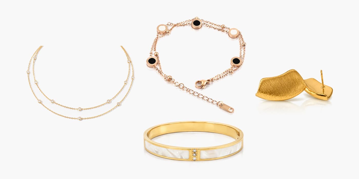 Gold Classic Jewelry Set