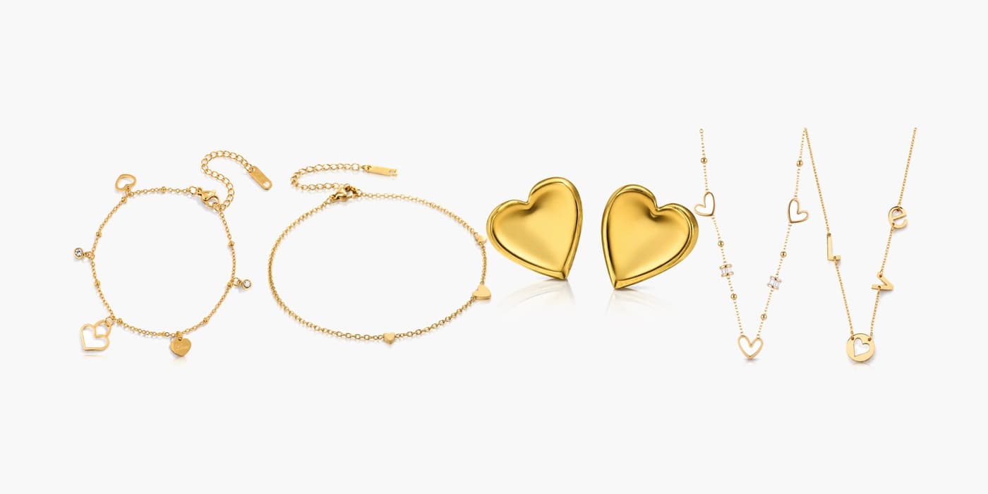 Gold Minimalist Heart Jewelry Set