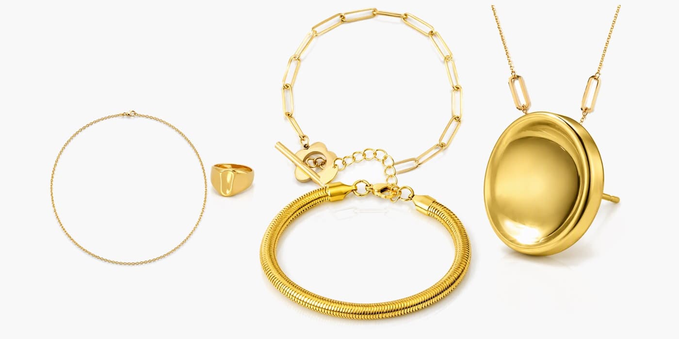 Minimalist Gold Jewelry Set