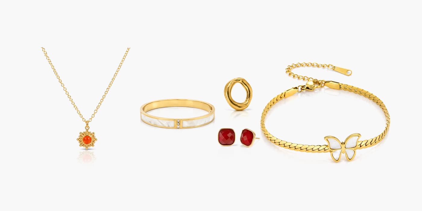 Gold Minimalist Flower Jewelry Layered Set