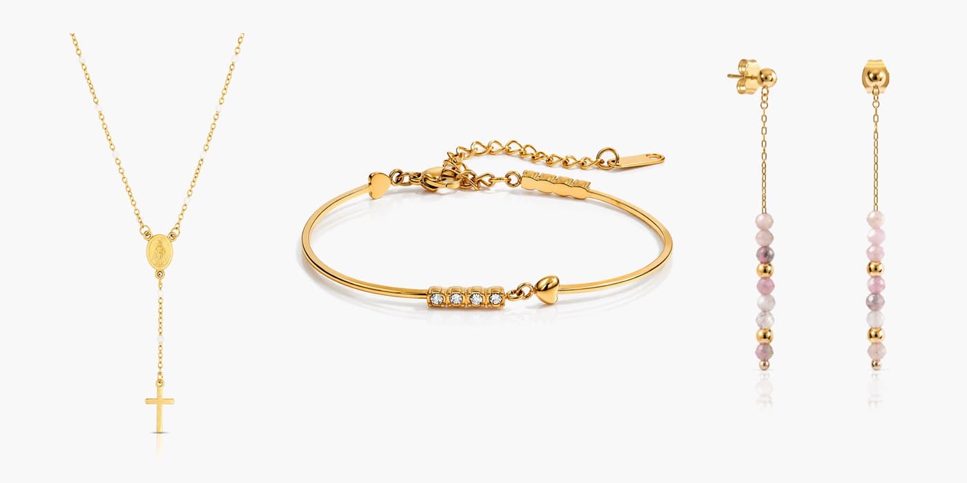 Gold Circle Jewelry Stack