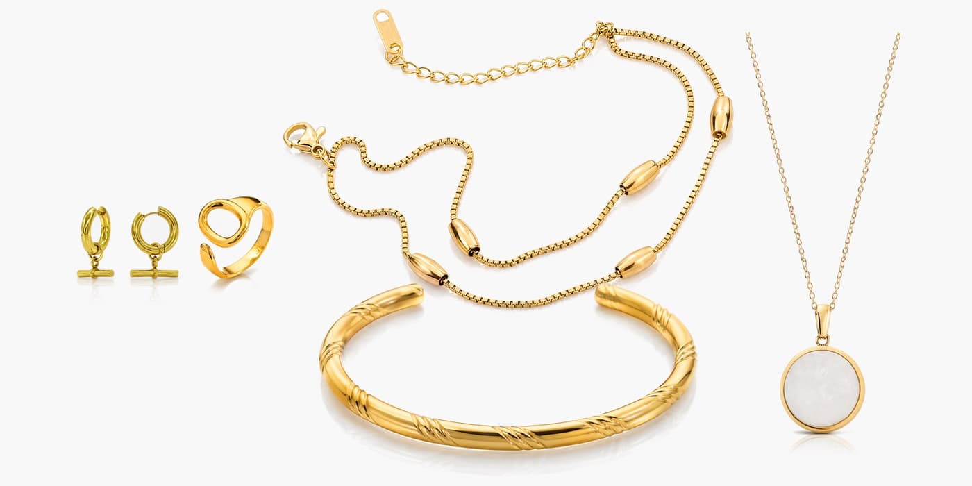 Gold Minimalist Circle Jewelry Layering Set
