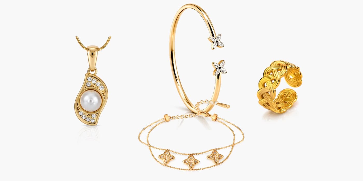 Gold Classic Flower Jewelry Set