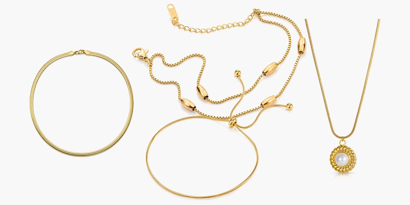 Gold Minimalist Necklace & Bracelet Layered Set