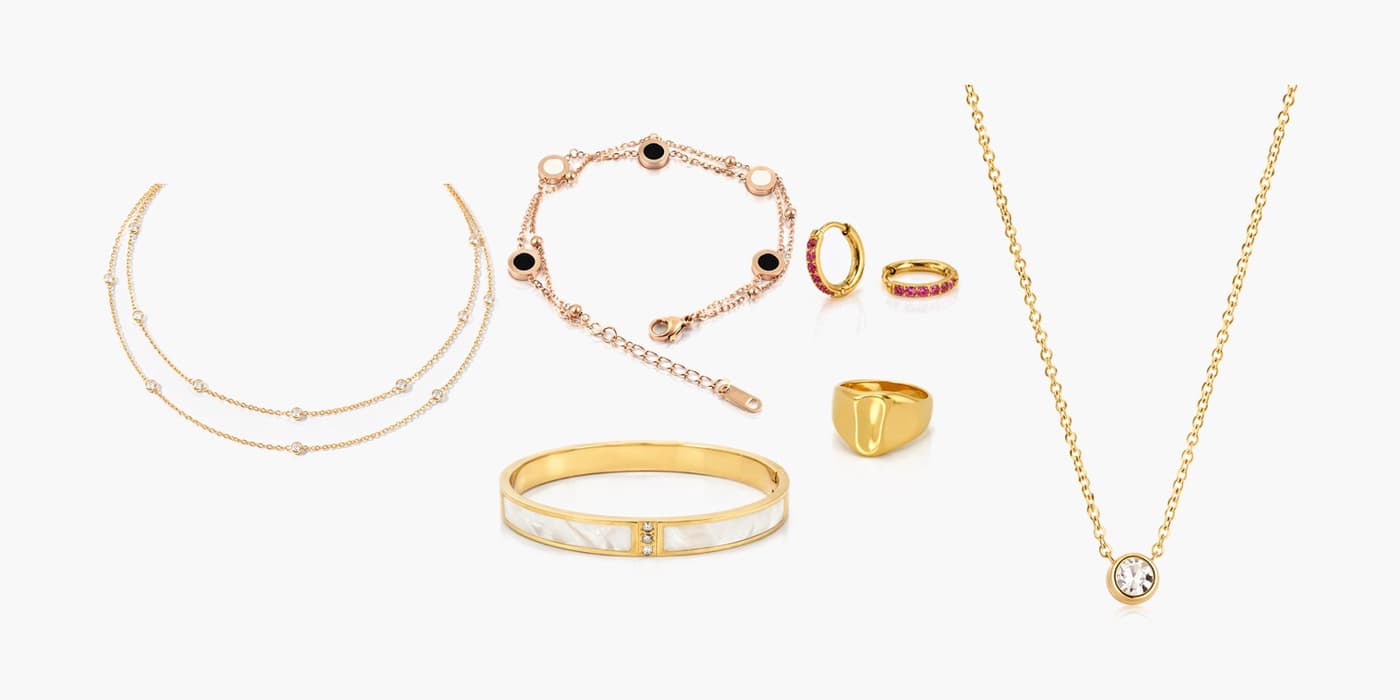 Minimalist Gold Jewelry Set