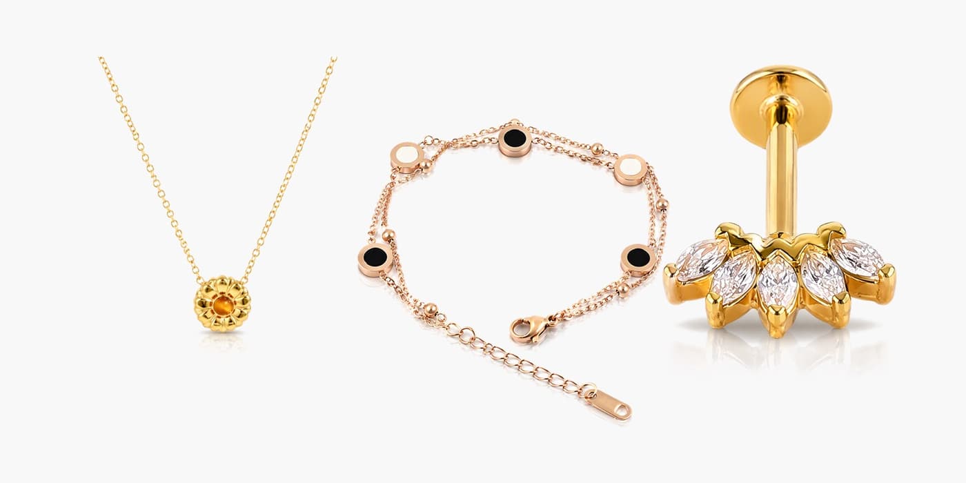 Gold Classic Flower Jewelry Stack