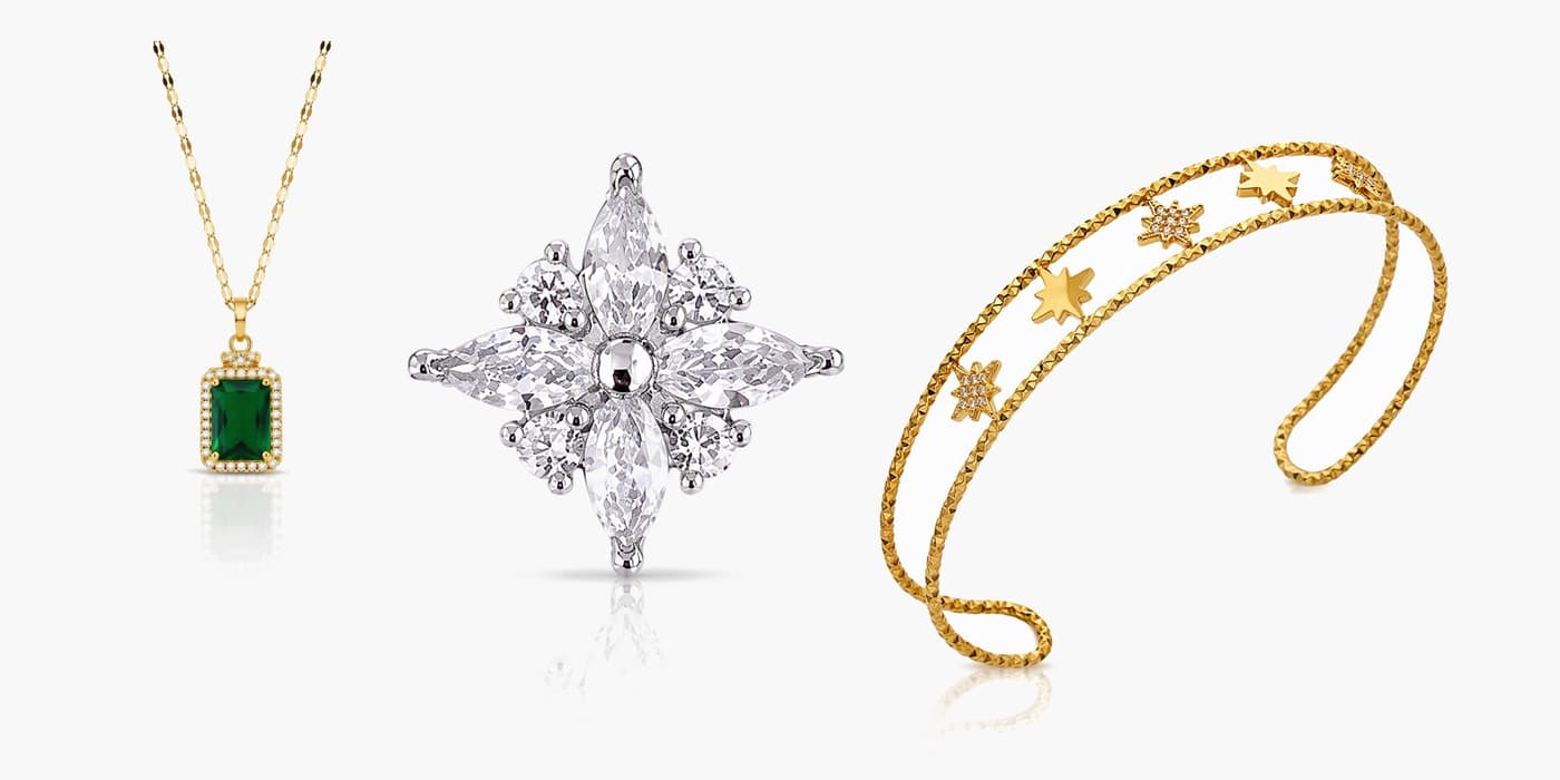 Gold Sparkling Flower Jewelry Trio
