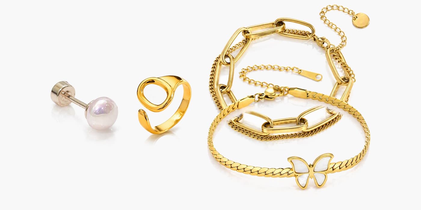 Gold Minimalist Jewelry Stack