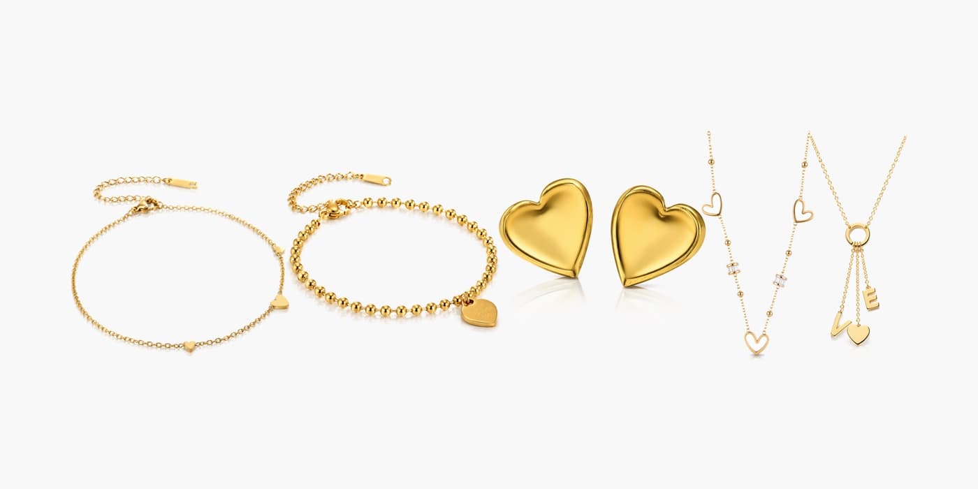 Gold Minimalist Heart Jewelry Set