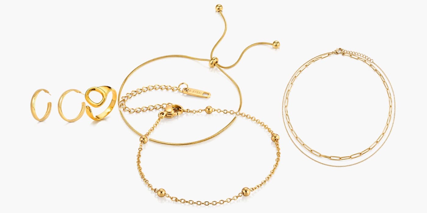 Gold Minimalist Jewelry Stack