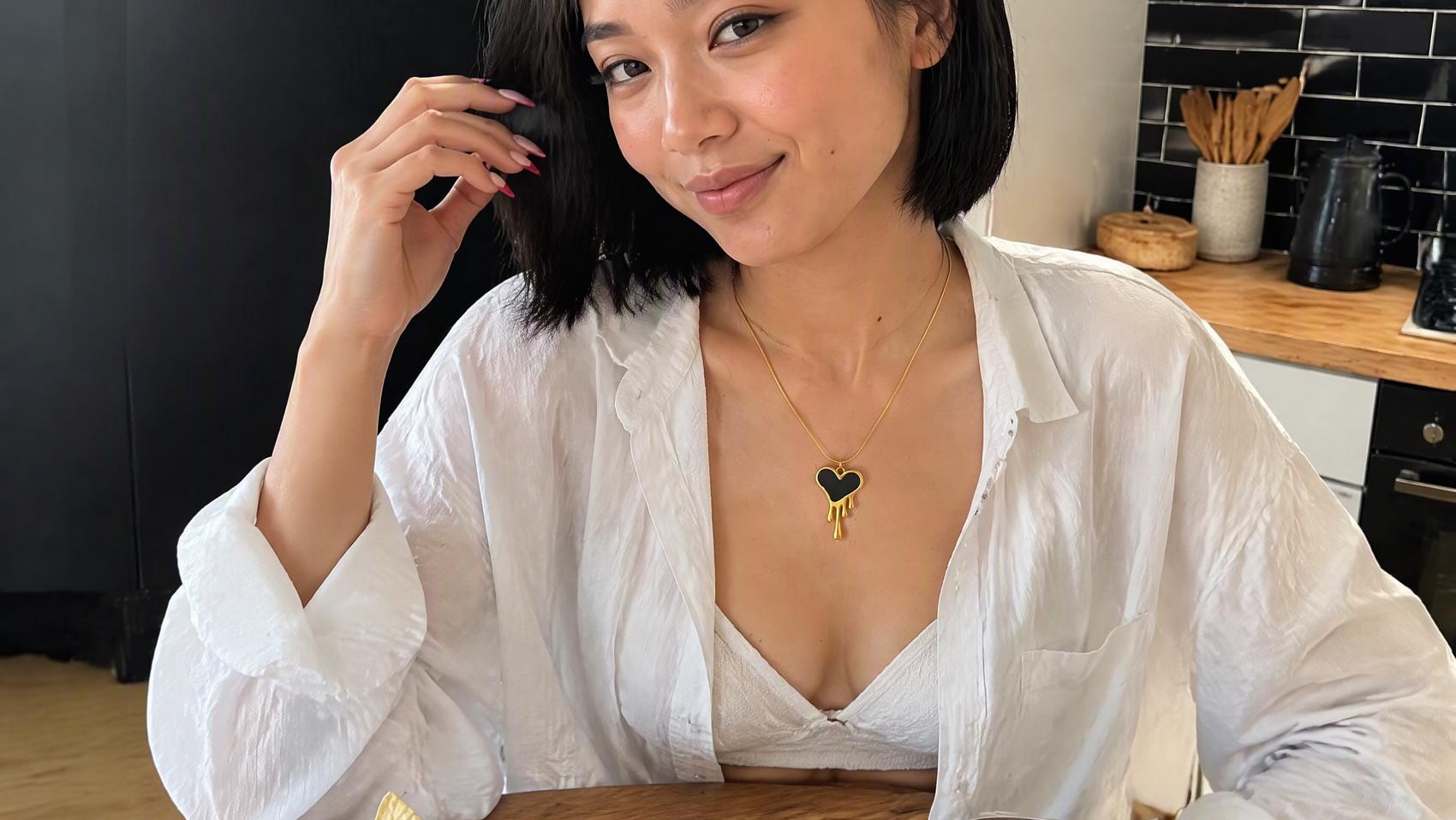 Trendy Dripping Heart Pendant Necklace
