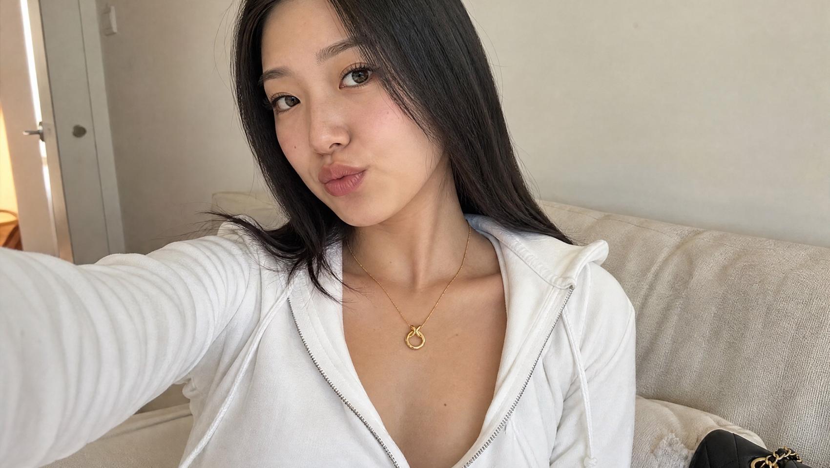 XO Knot Pendant Necklace