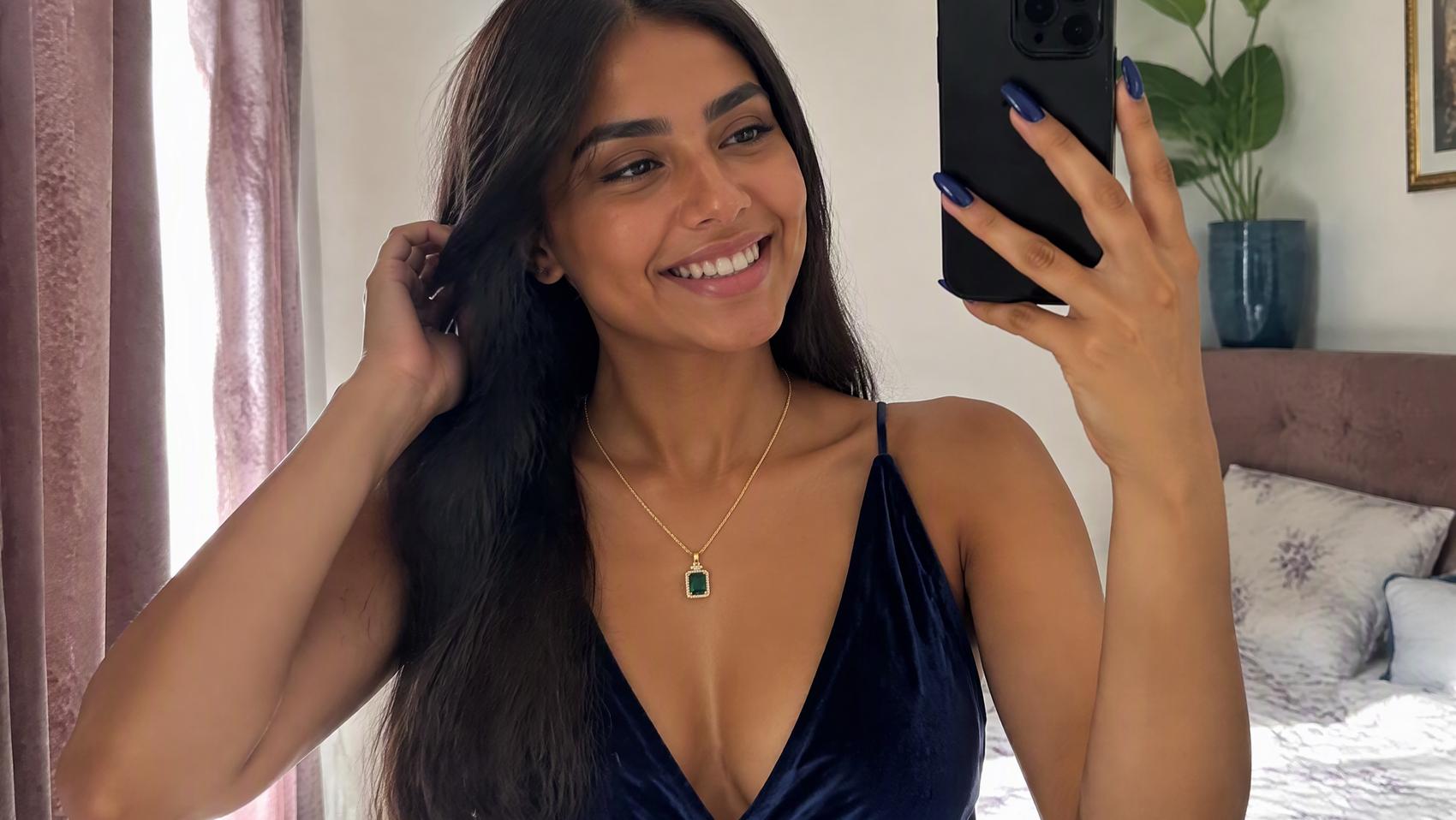 Elegant Rectangular Pendant Necklace