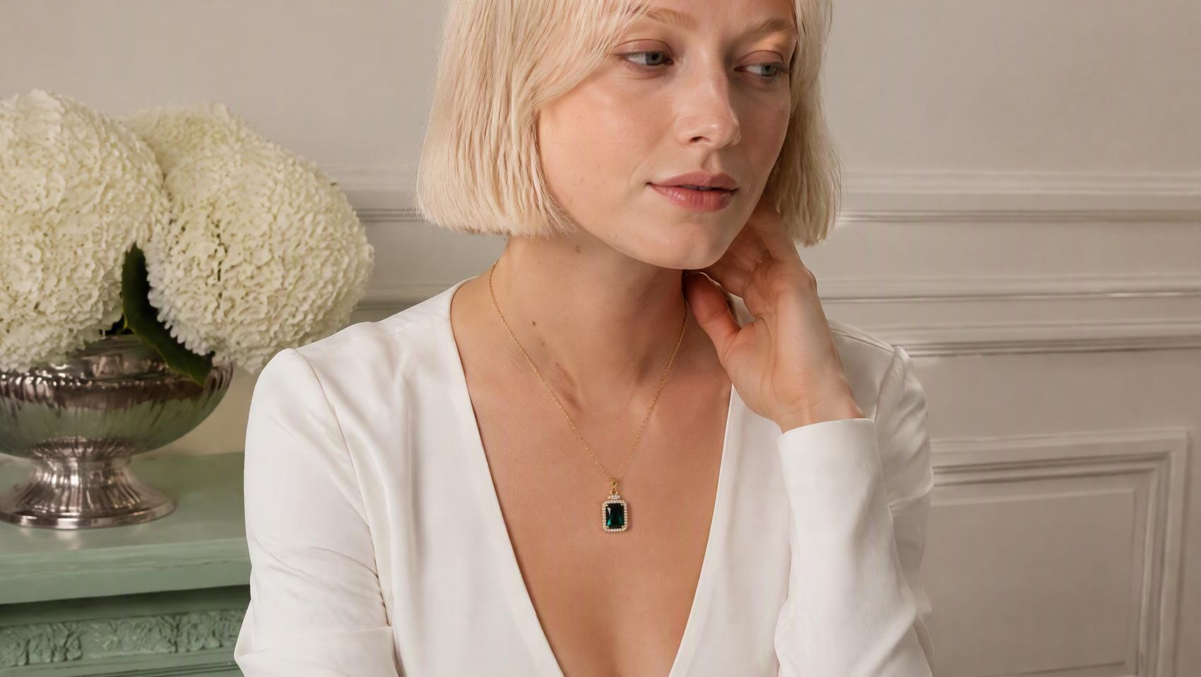 Elegant Rectangular Pendant Necklace