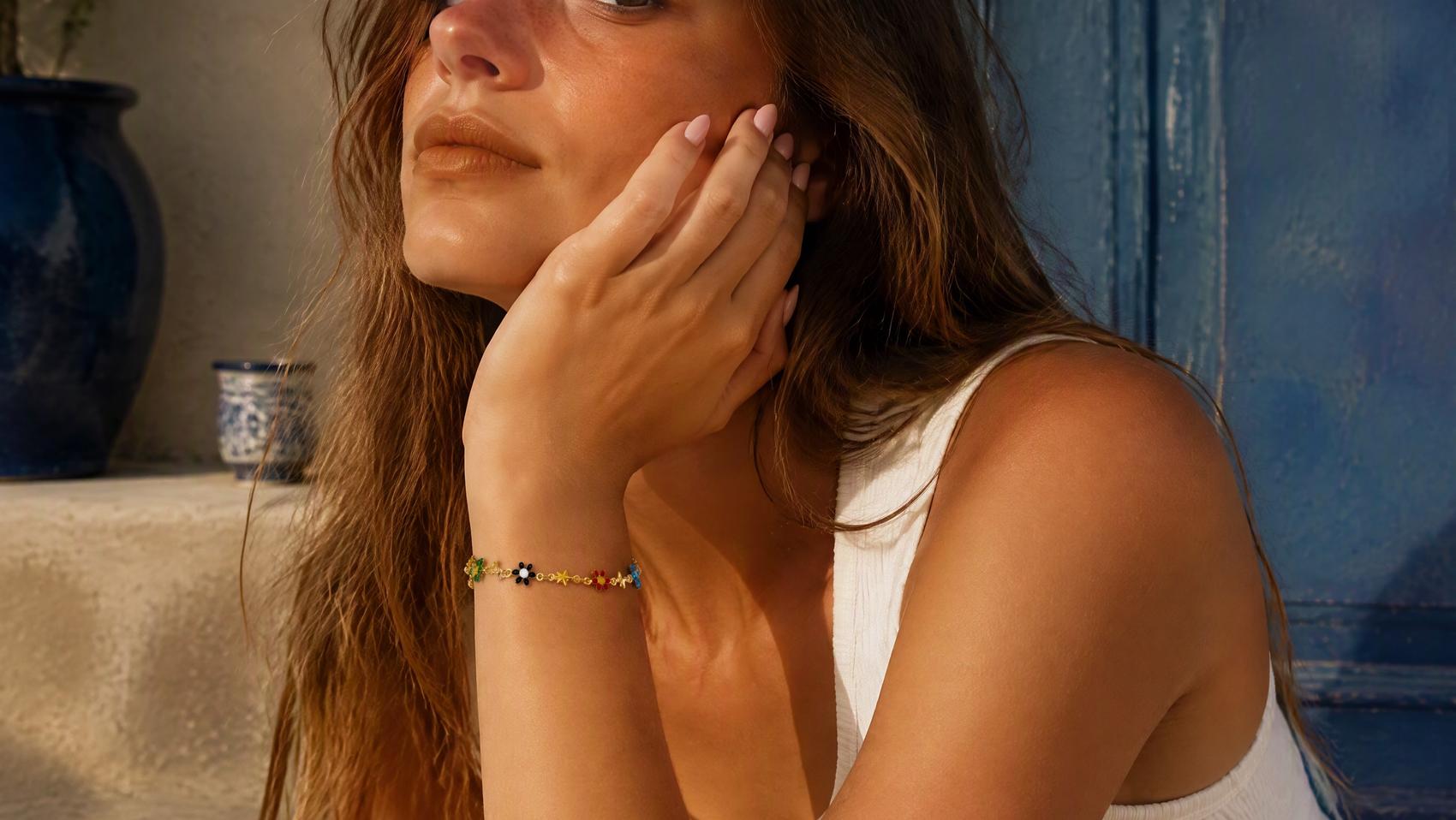 Cute Flower and Star Charm Bracelet