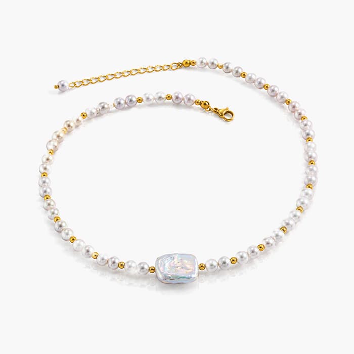 Elegant Baroque Pearl Bracelet