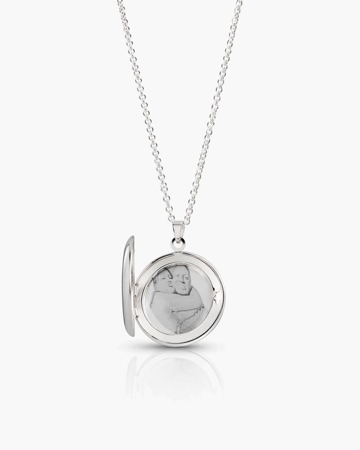 Oval Locket Pendant Necklace