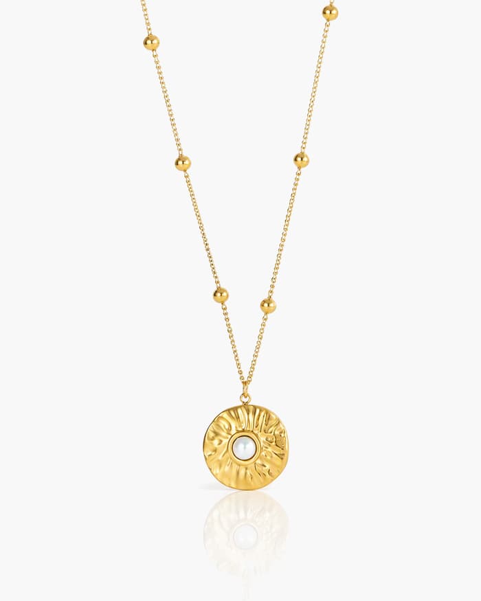 Dainty Sun Pendant Necklace